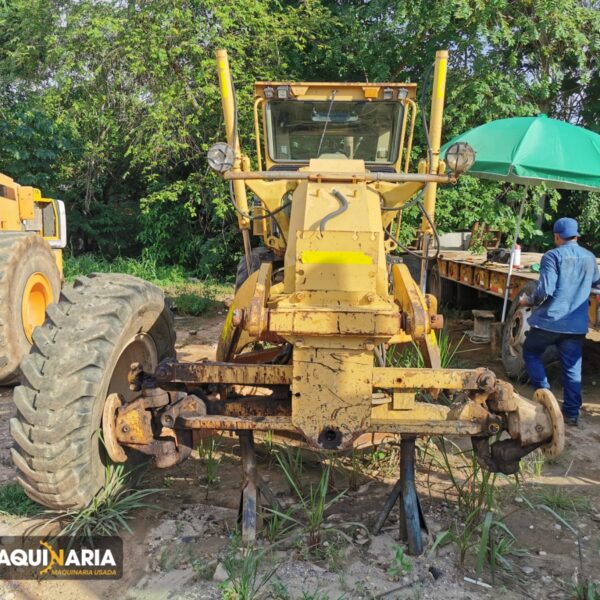 Motoniveladora usada 2004 CATERPILAR 140H TM1119 (12)