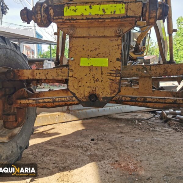 Motoniveladora usada 2006 CATERPILLAR 12H TM1118 (21)